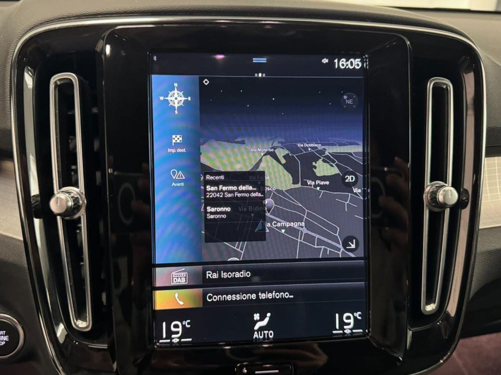 Volvo XC40 usata a Como (13)
