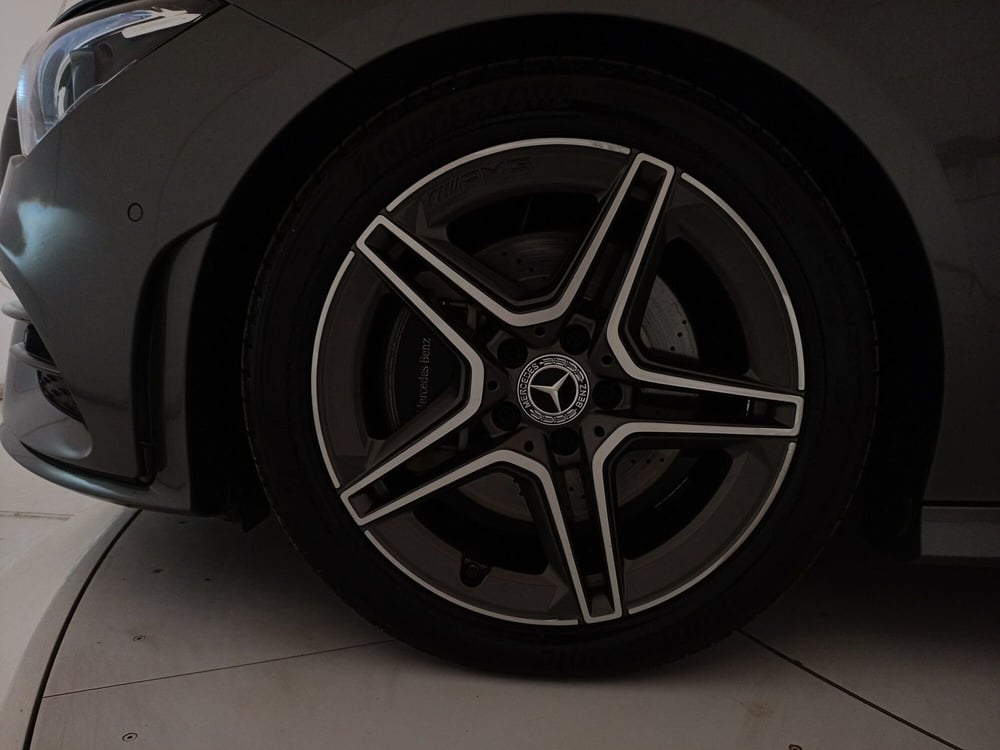 Mercedes-Benz CLA Shooting Brake usata a Lecce (14)