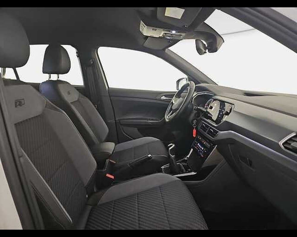 Volkswagen T-Cross usata a Roma (8)