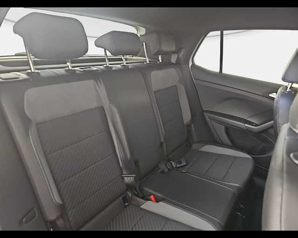 Volkswagen T-Cross usata a Roma (9)