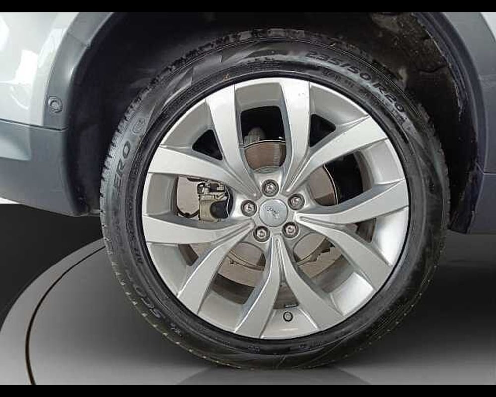 Land Rover Discovery Sport usata a Roma (12)