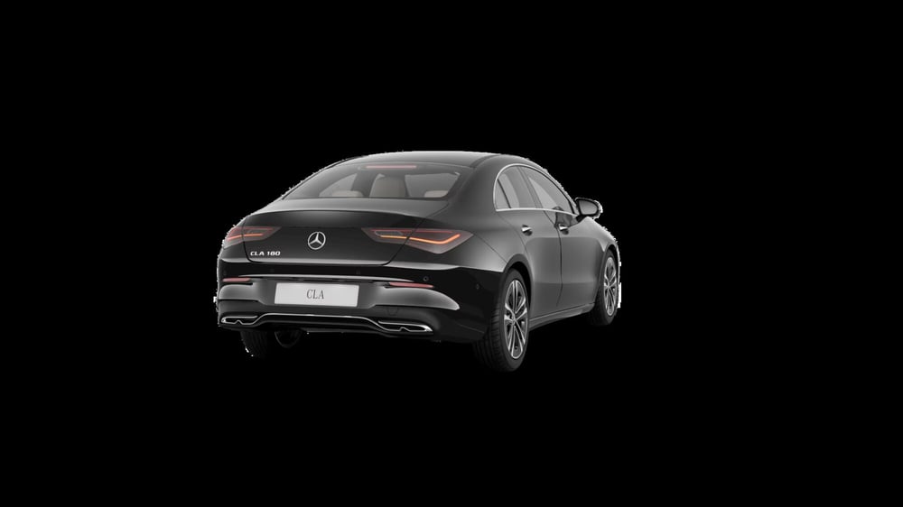 Mercedes-Benz CLA nuova a Milano (4)