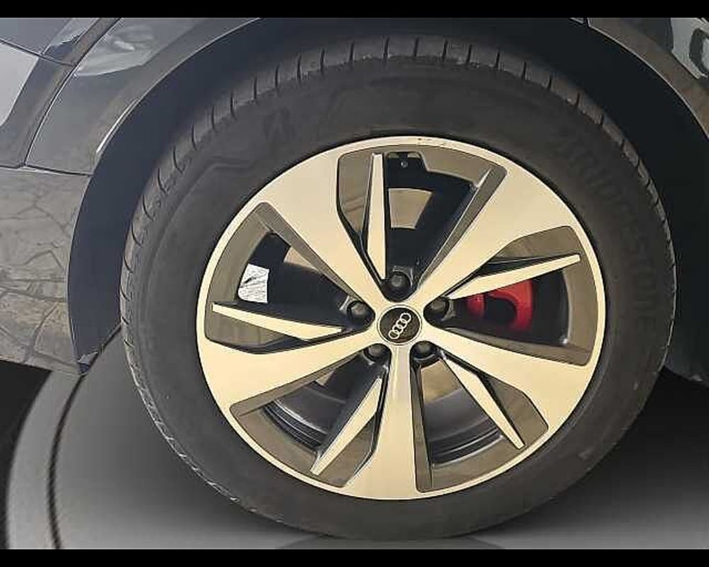 Audi Q8 Sportback usata a Roma (11)