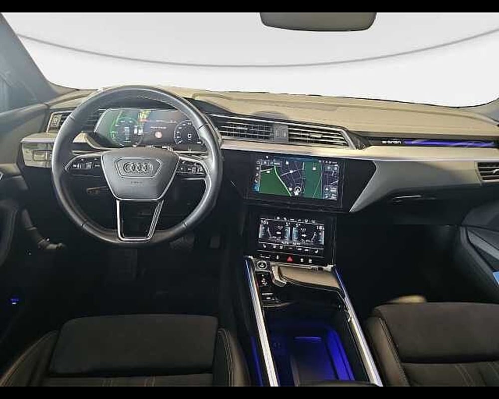 Audi Q8 Sportback usata a Roma (6)