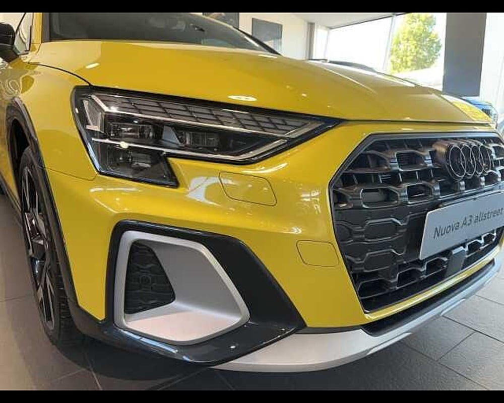 Audi A3 allstreet nuova a Roma (13)