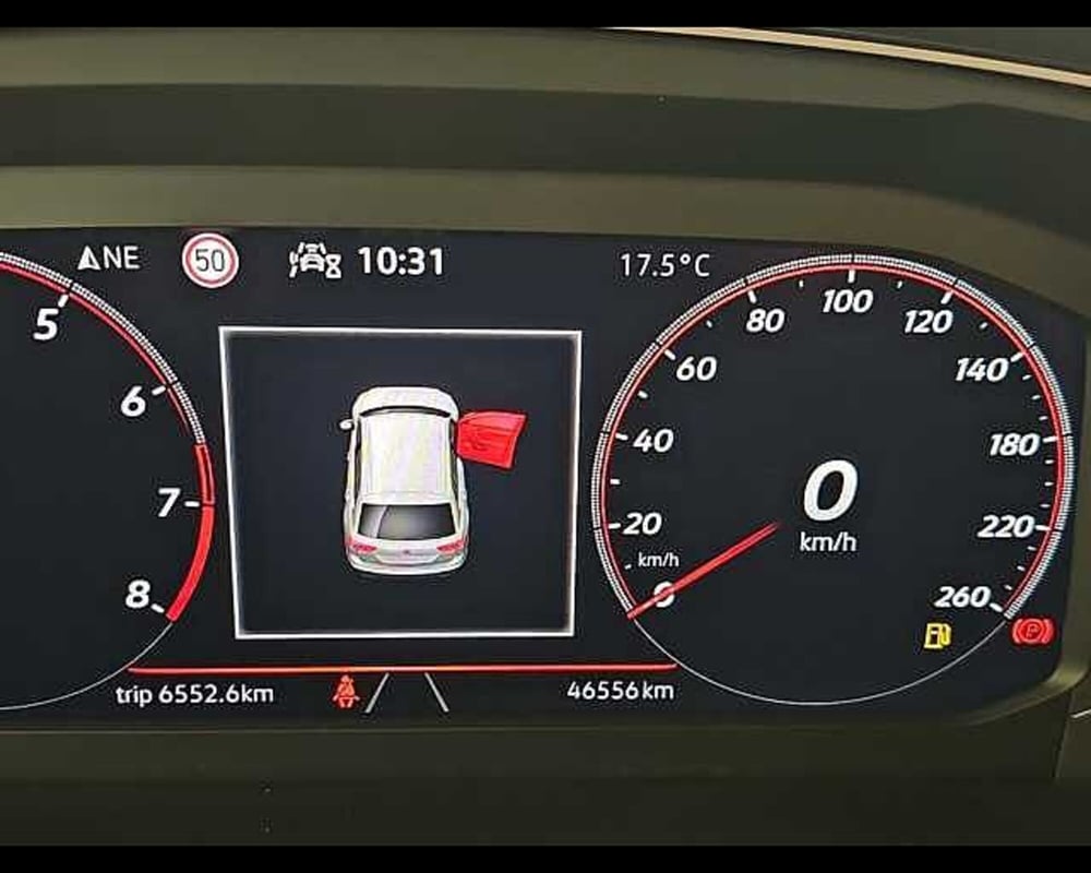 Volkswagen Tiguan usata a Roma (14)