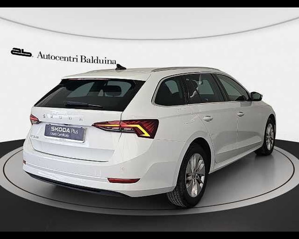 Skoda Octavia Station Wagon usata a Roma (4)