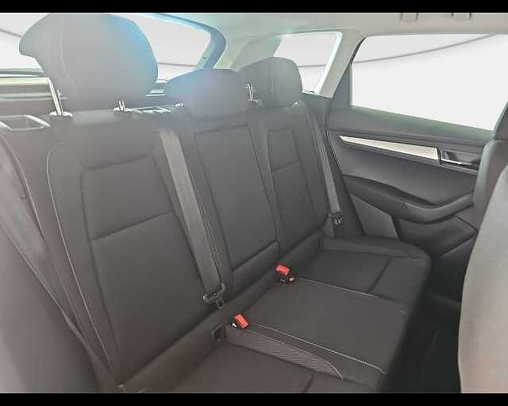 Skoda Karoq usata a Roma (9)