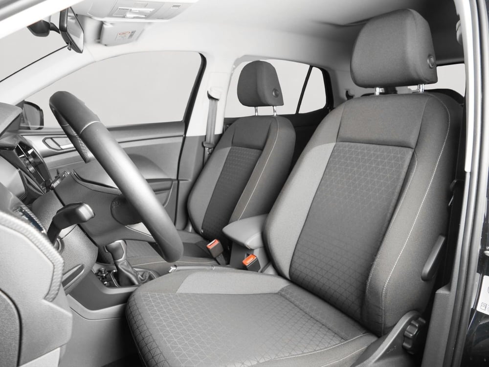 Volkswagen T-Cross usata a Padova (9)