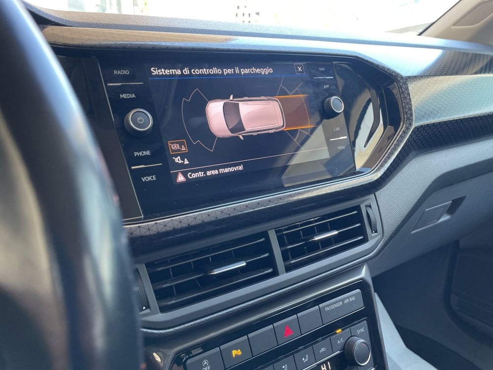 Volkswagen T-Cross usata a Pescara (13)