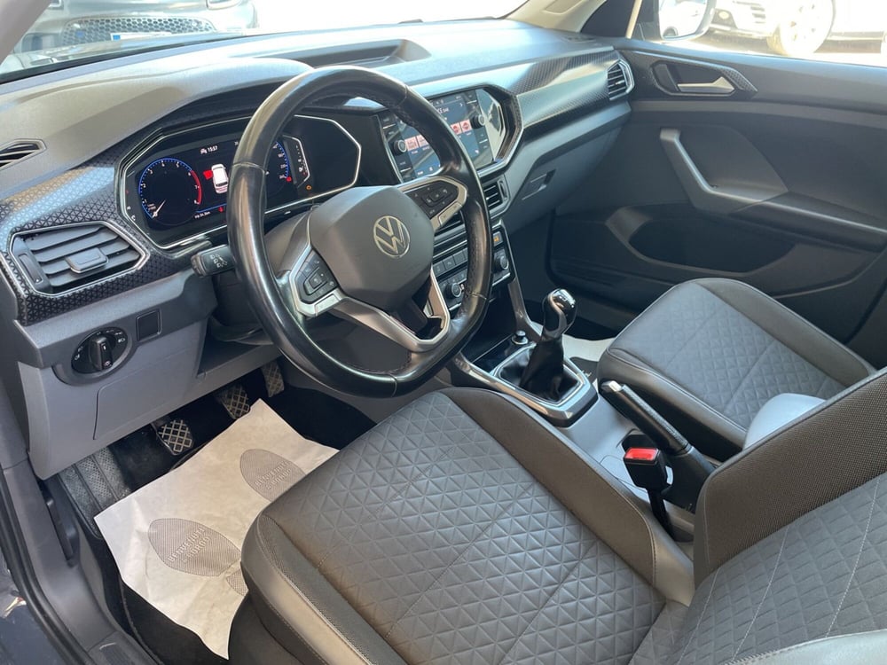 Volkswagen T-Cross usata a Pescara (6)