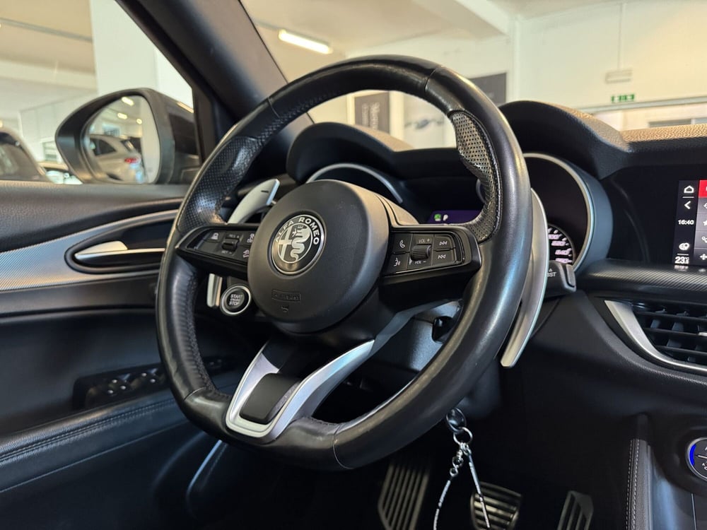 Alfa Romeo Stelvio usata a Messina (15)