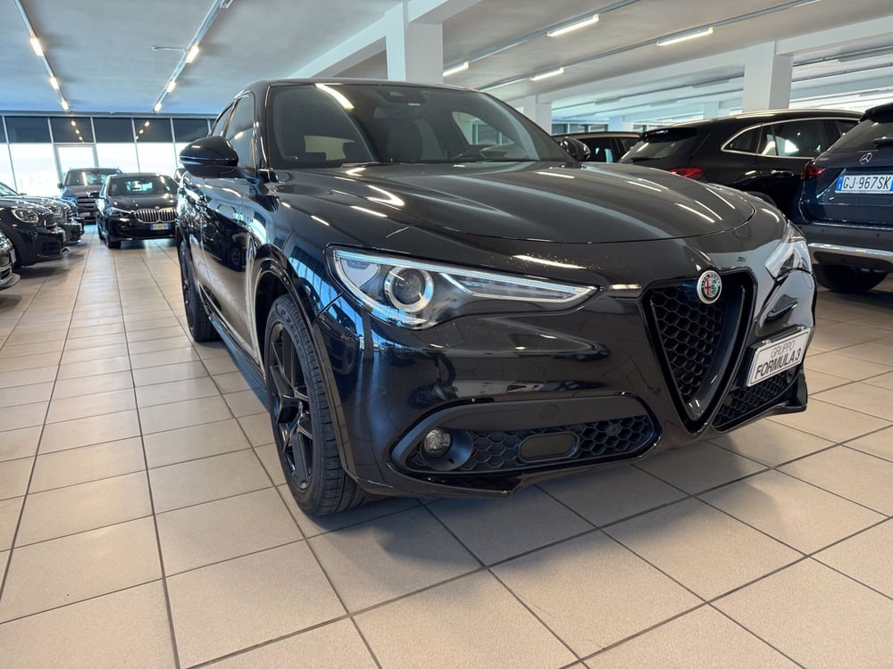 Alfa Romeo Stelvio usata a Messina (2)