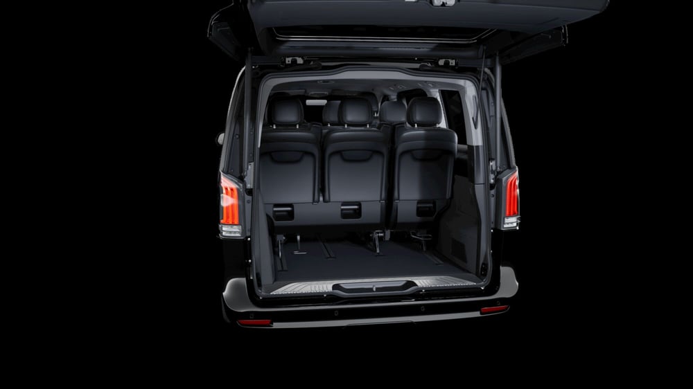 Mercedes-Benz Classe V nuova a Milano (5)