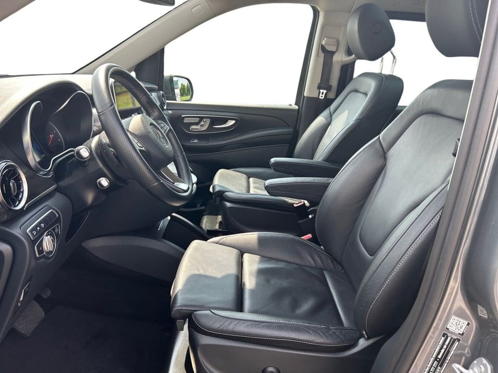 Mercedes-Benz Classe V usata a Milano (10)