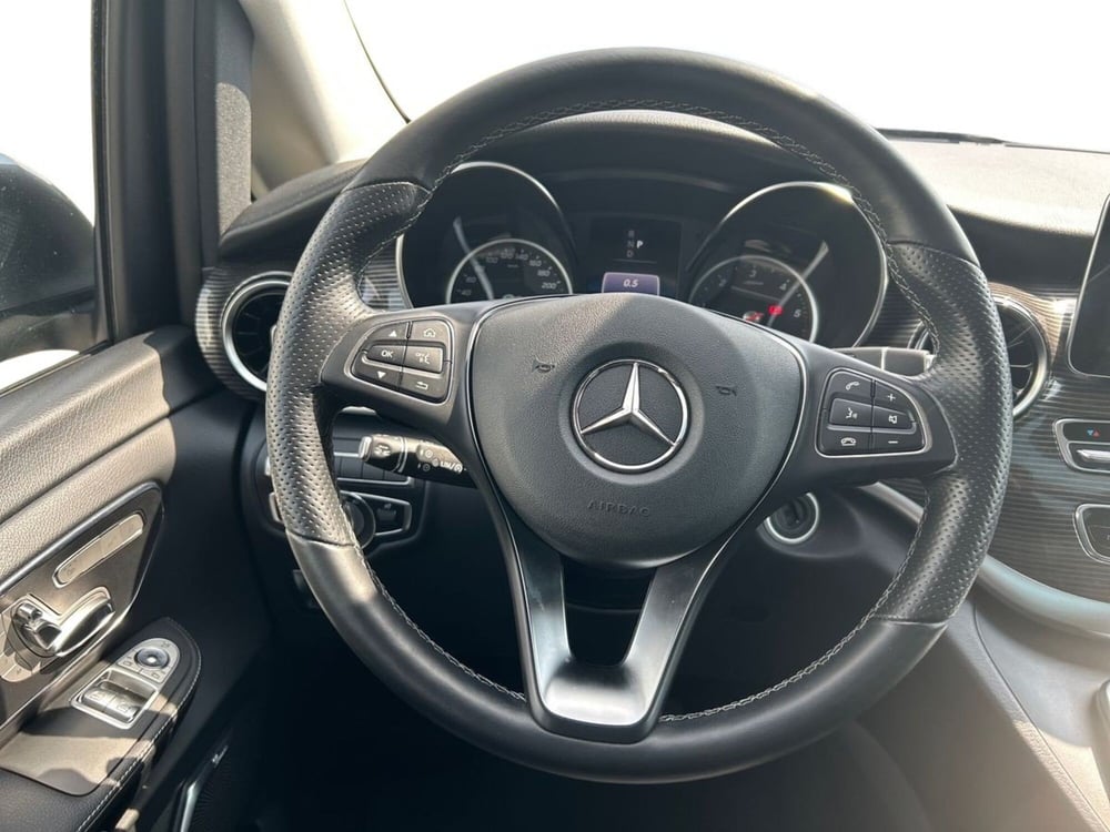 Mercedes-Benz Classe V usata a Milano (11)