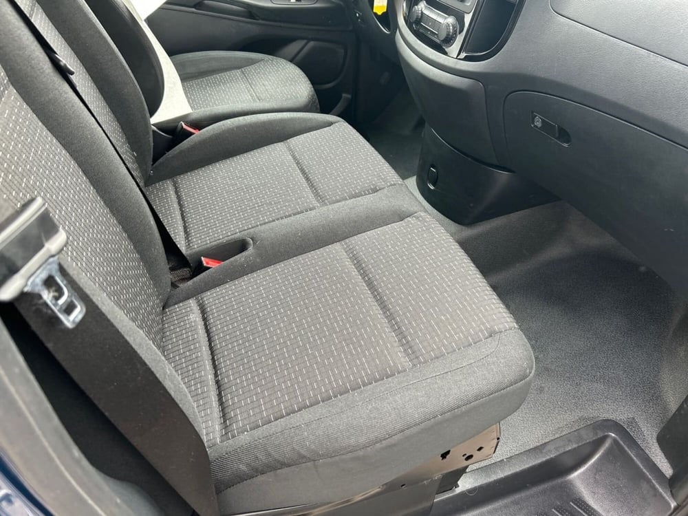 Mercedes-Benz Vito usata a Milano (15)