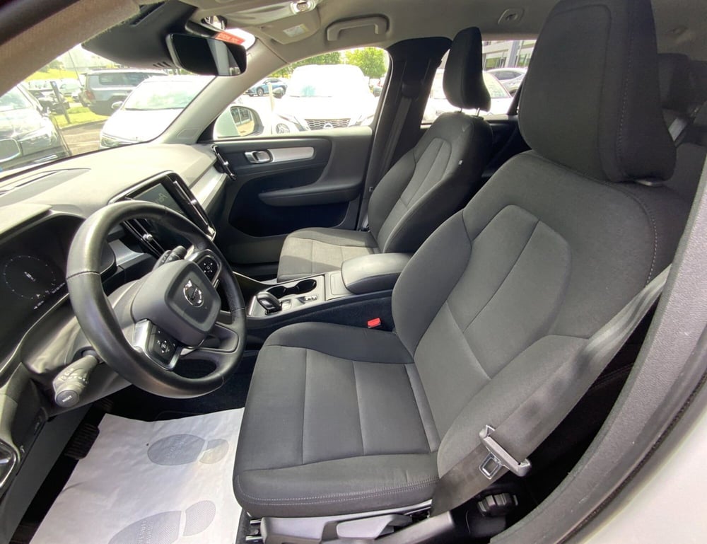 Volvo XC40 usata a Perugia (8)