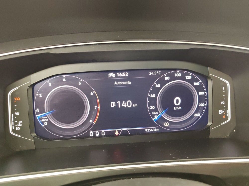 Volkswagen Tiguan usata a Massa-Carrara (14)