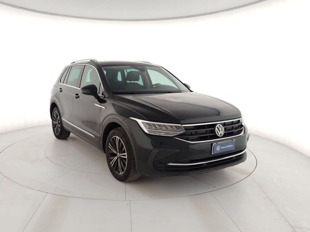Volkswagen Tiguan usata a Massa-Carrara (4)