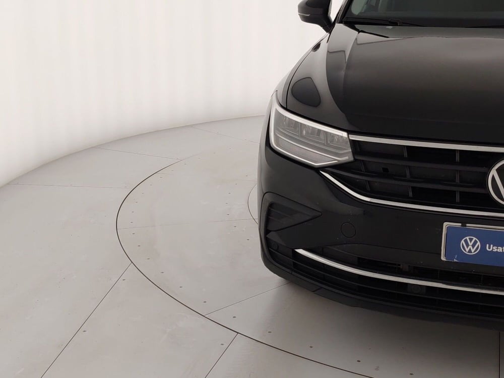 Volkswagen Tiguan usata a Massa-Carrara (5)