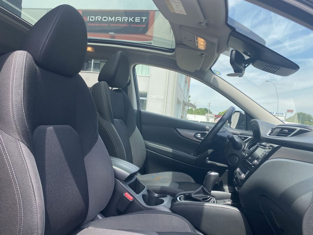 Nissan Qashqai usata a Modena (2)