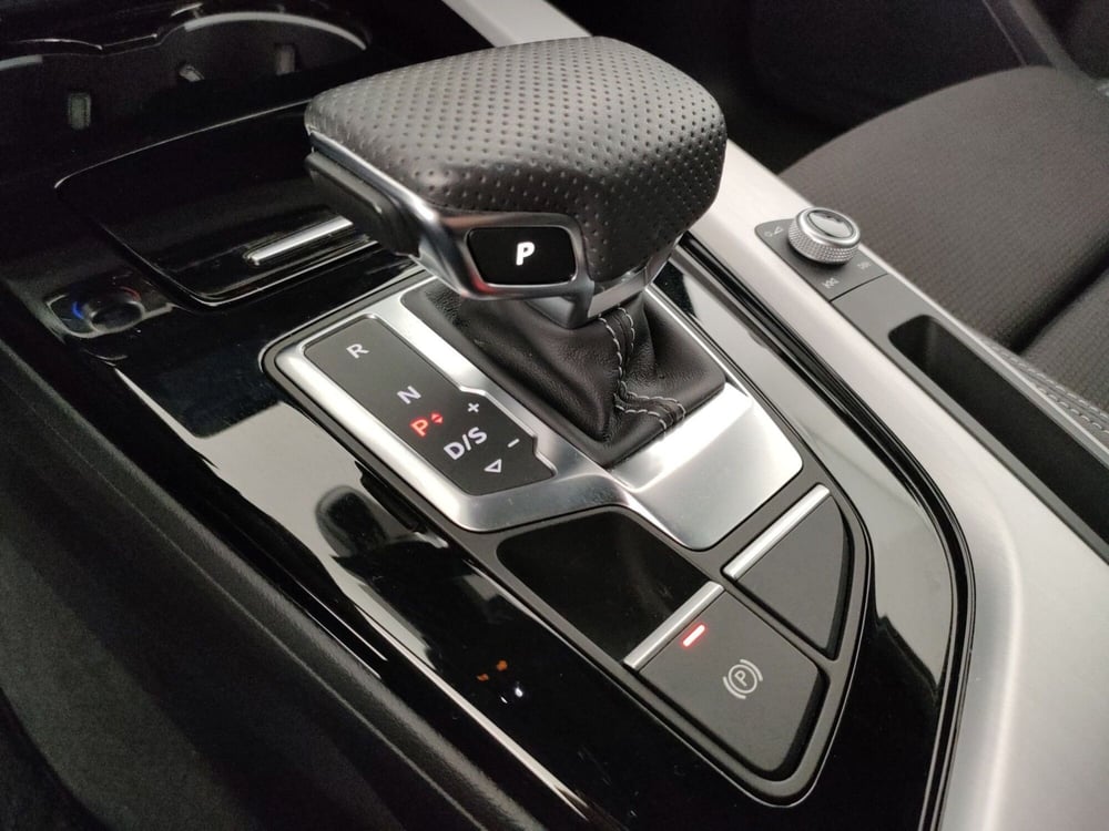 Audi A4 Avant usata a Caserta (20)