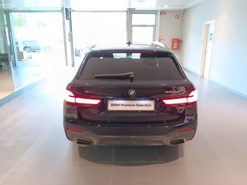 BMW Serie 5 Touring usata a Asti (5)