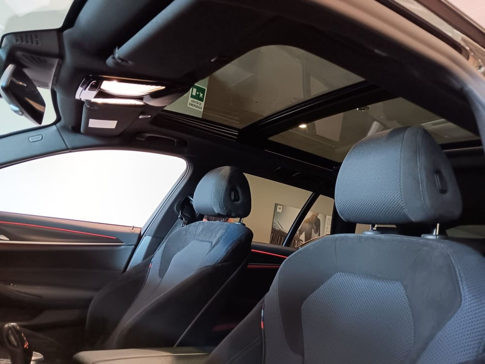 BMW Serie 5 Touring usata a Asti (9)