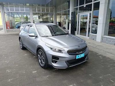 Kia XCeed 1.5 tgdi mhev Business 160cv dct del 2021 usata a Magenta