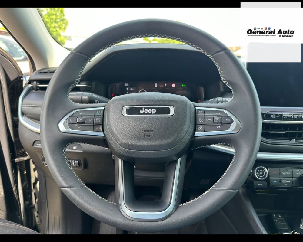 Jeep Compass usata a Lucca (12)