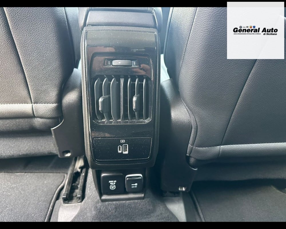Jeep Compass usata a Lucca (16)
