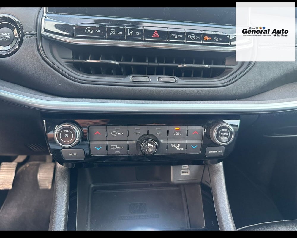 Jeep Compass usata a Lucca (13)