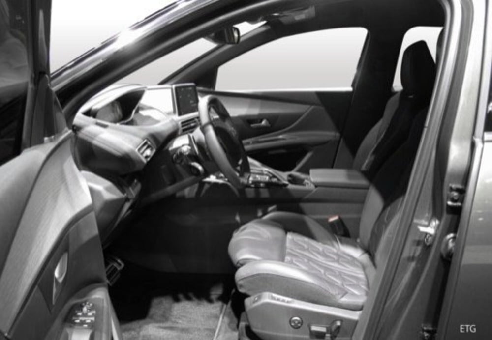 Peugeot 3008 usata a Varese (9)