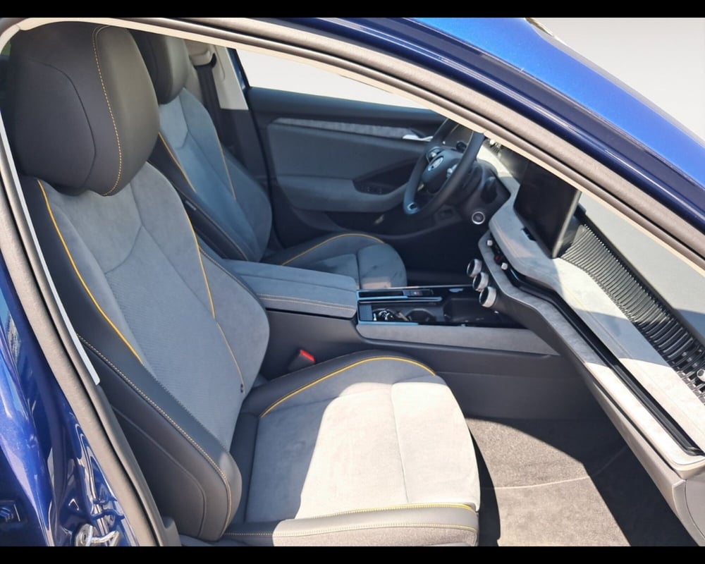 Skoda Superb Station Wagon nuova a Forlì-Cesena (12)
