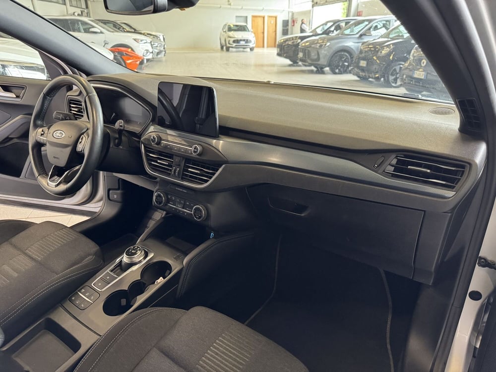 Ford Focus Station Wagon usata a Monza e Brianza (14)