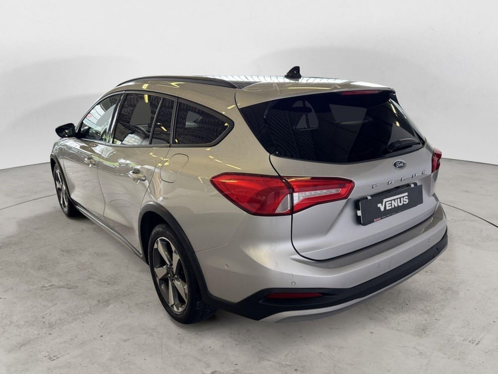 Ford Focus Station Wagon usata a Monza e Brianza (5)