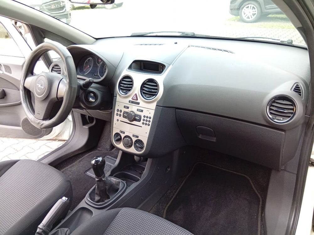 Opel Corsa usata a Brescia (12)