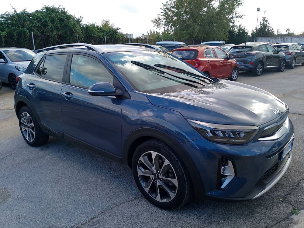 Kia Stonic usata a Salerno (2)