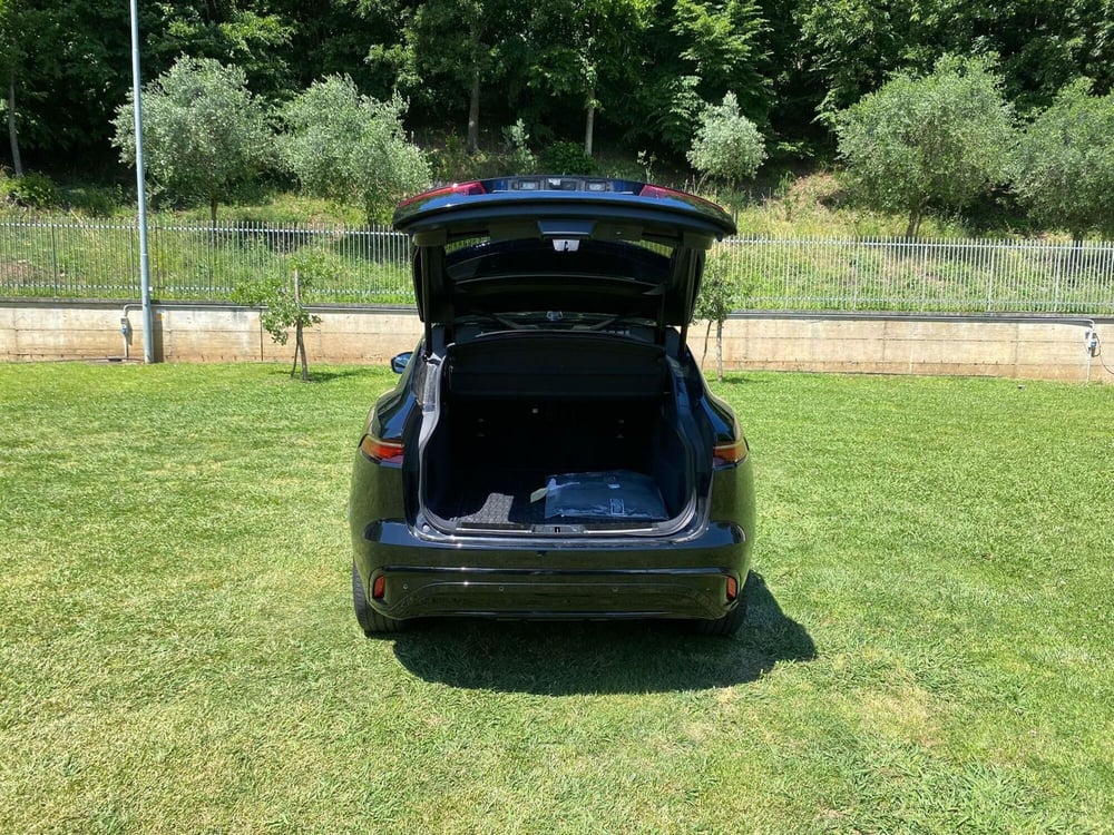 Jaguar F-Pace usata a Salerno (12)