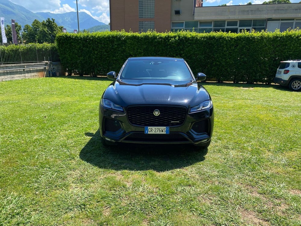 Jaguar F-Pace usata a Salerno (9)