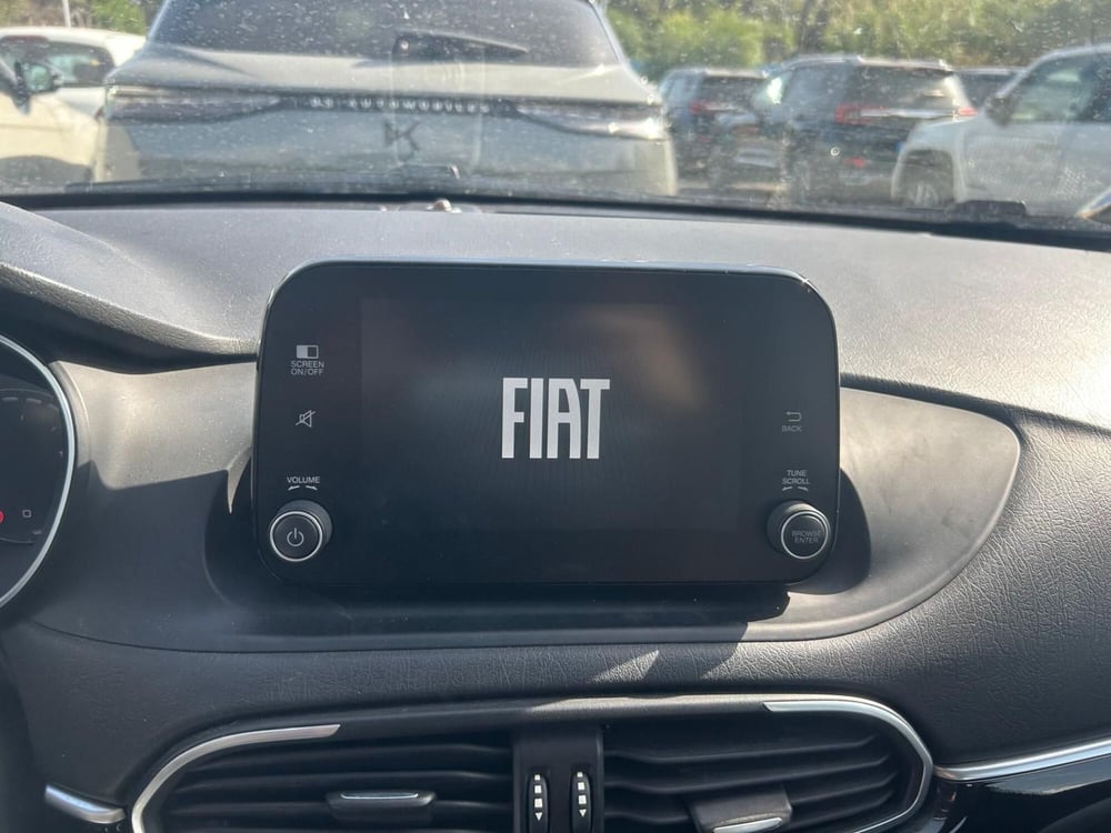 Fiat Tipo Station Wagon usata a Salerno (16)