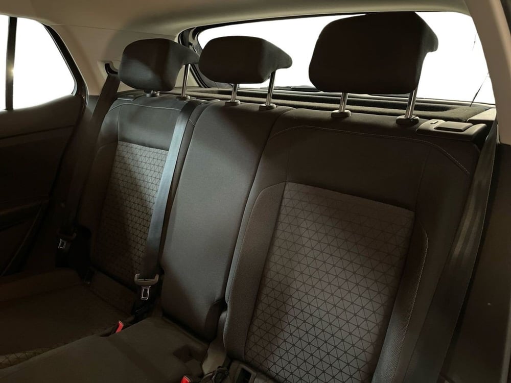 Volkswagen T-Cross usata a Prato (12)