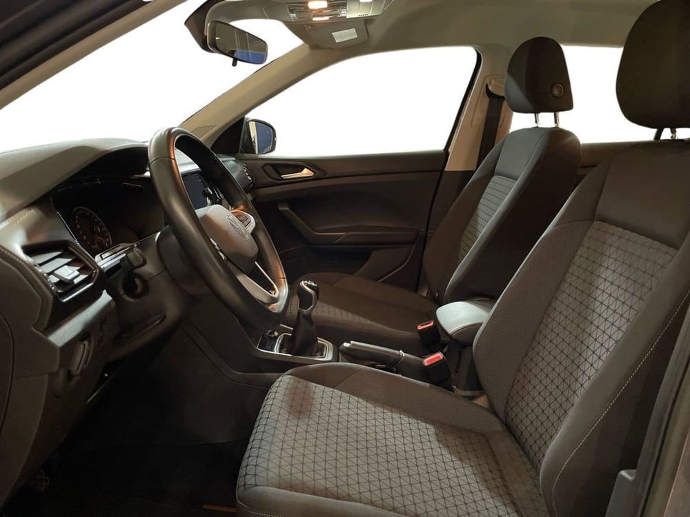 Volkswagen T-Cross usata a Prato (9)