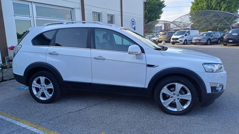 Chevrolet Captiva usata a Padova (6)