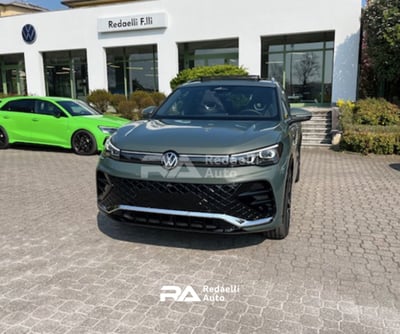 Volkswagen Tiguan 2.0 tdi R-Line 4motion 193cv dsg nuova a Casatenovo