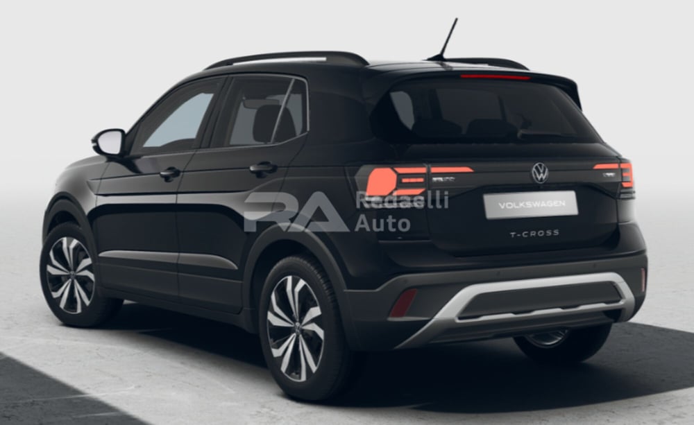 Volkswagen T-Cross nuova a Lecco (3)