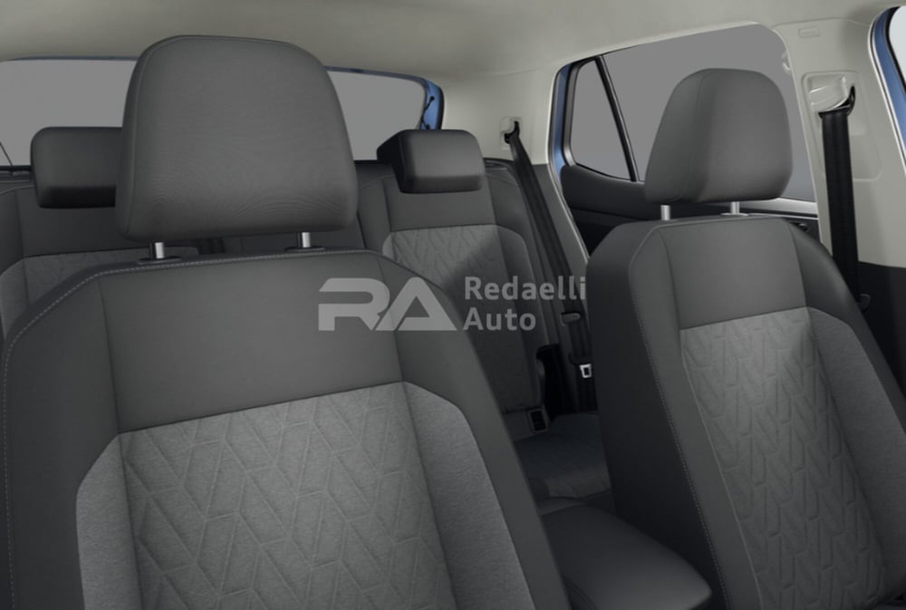Volkswagen T-Cross nuova a Lecco (6)