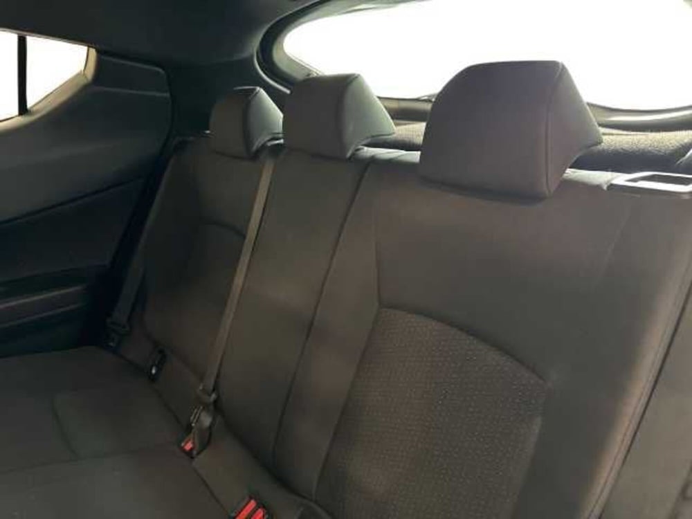 Toyota Toyota C-HR usata a Pistoia (12)