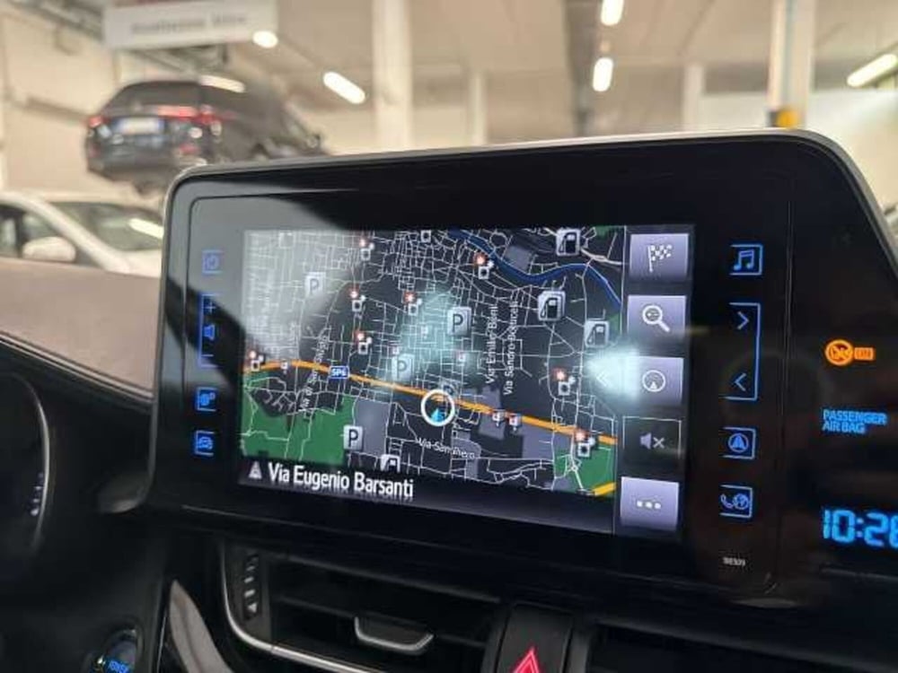 Toyota Toyota C-HR usata a Pistoia (18)